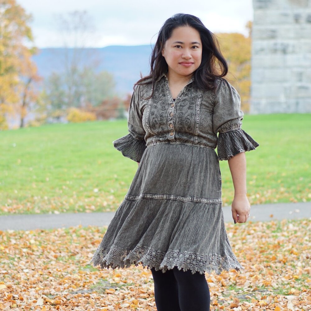 The Dolly Dress - Picture 5 of 9